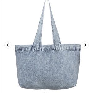 Good American Tote